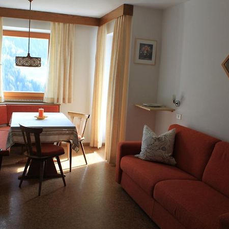 Haus Tasser Сан-Лоренцо-ди-Себато Экстерьер фото